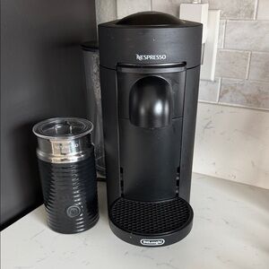 Nespresso Black Coffee Maker with Frother